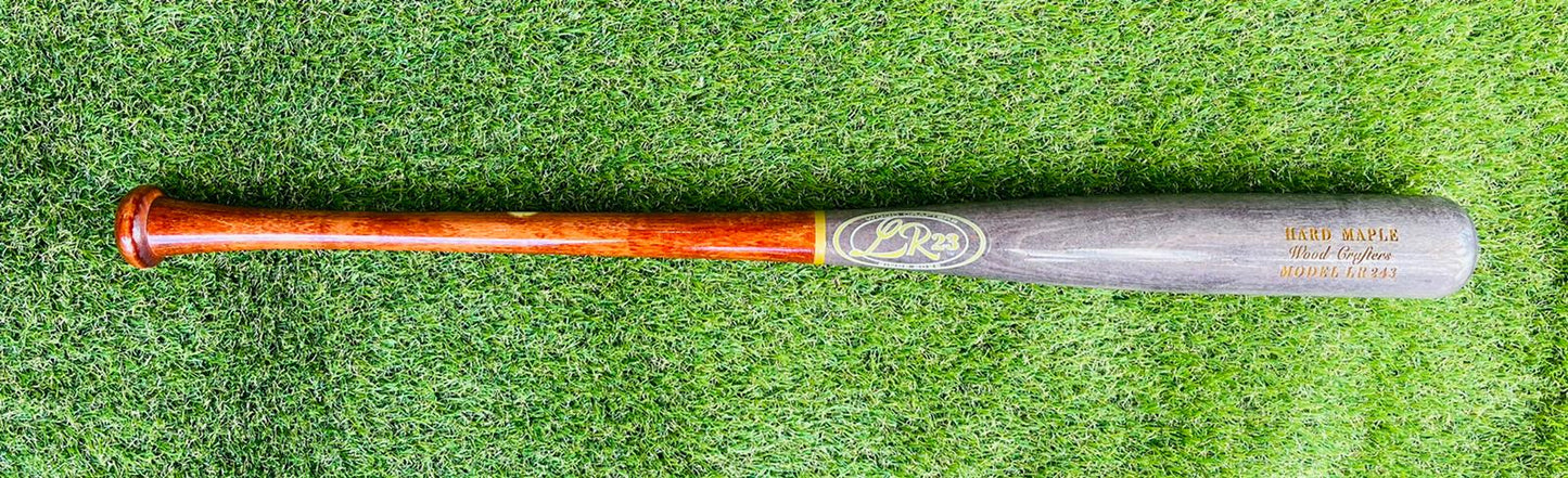 LR23 Wood Crafters MAPLE LR243 Red Oak/ Charcoal Gray - 33in